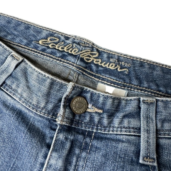 Eddie Bauer 21” Novelty 5 pocket Capri jeans women’s 8 - Picture 3 of 10